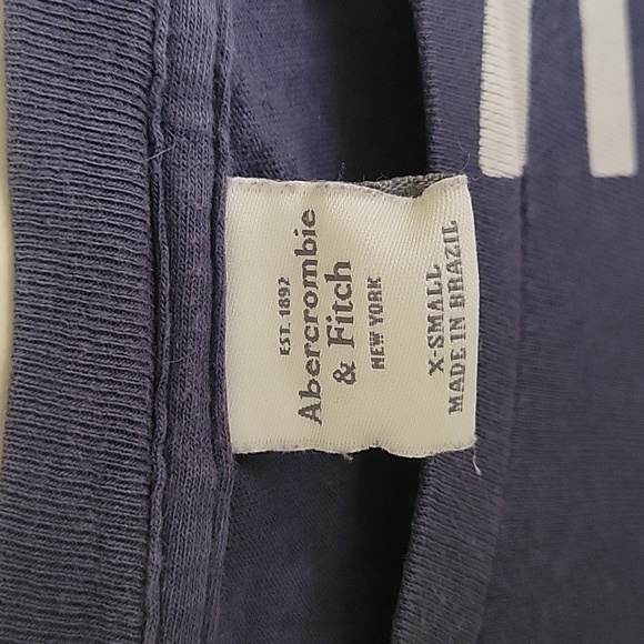 Y2K Vintage Abercrombie & Fitch t-shirt - Picture 2 of 6